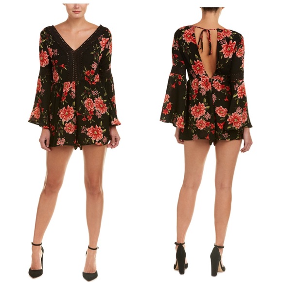 FLYING TOMATO Black Floral Bell Sleeve V Neck Romper SMALL Open Back NWT Boho - Picture 1 of 7